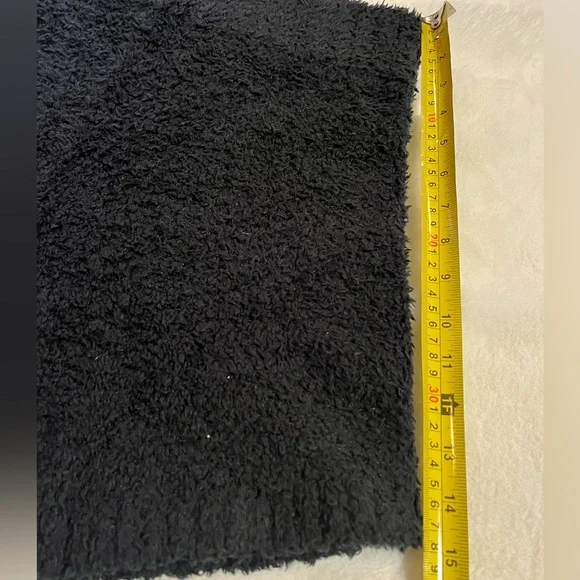 Skims Sz Women’s L/XL black cozy knit winter teddy bear soft lounge shorts NWT! - Picture 6 of 8